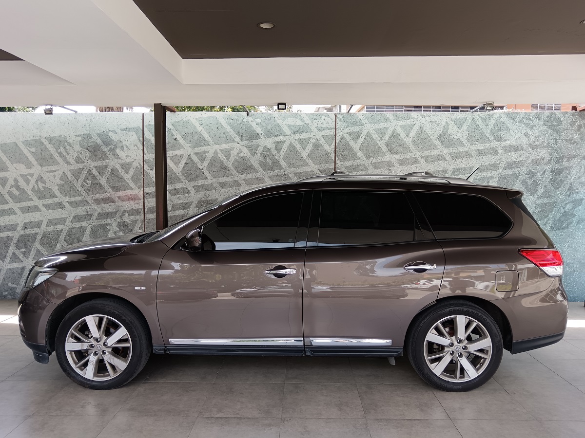 NISSAN PATHFINDER 2016 86,520 Kms