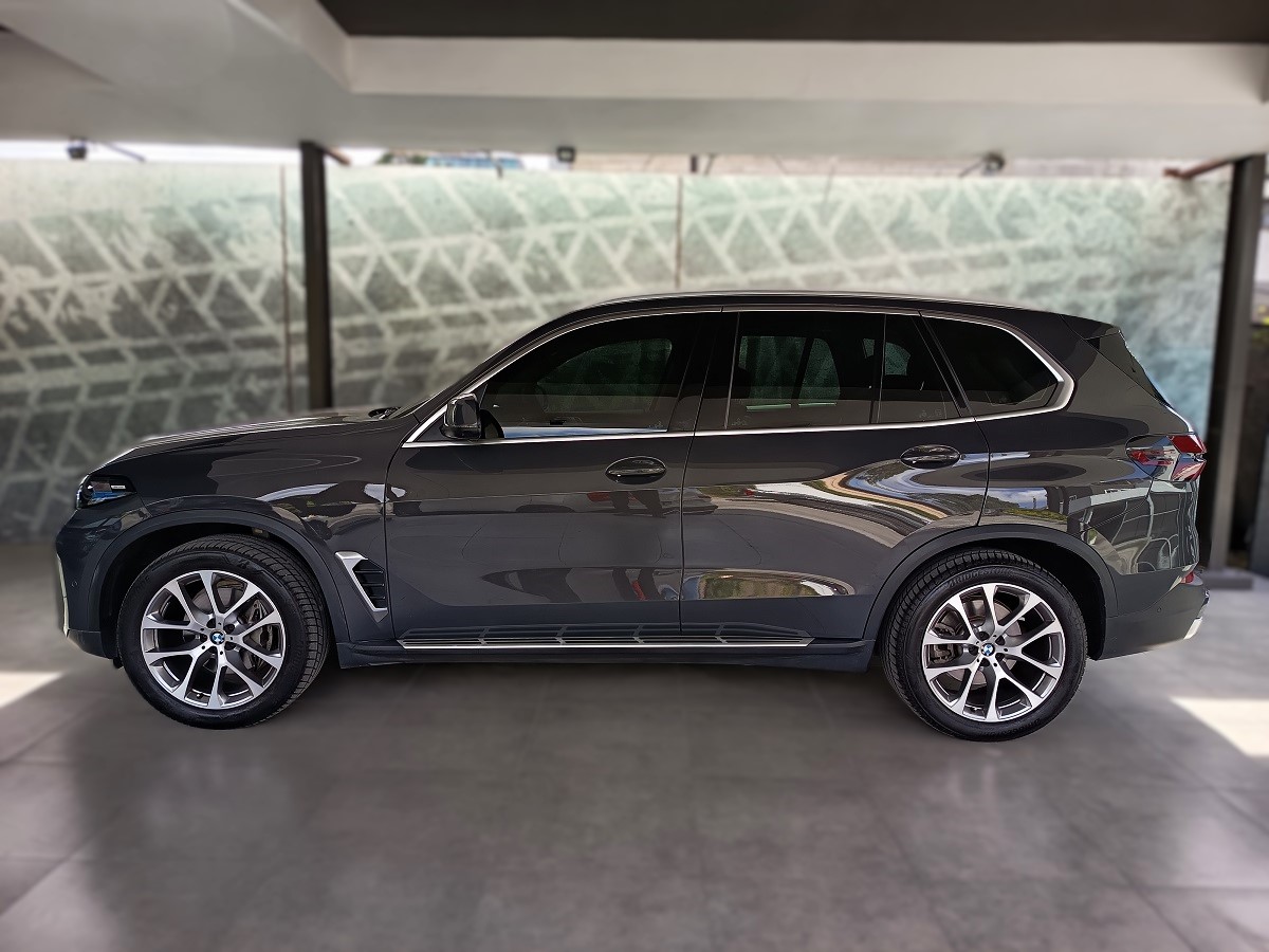 BMW X5 XDRIVE40i 2024 14,454 Kms