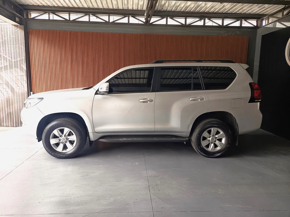 TOYOTA LAND CRUISER PRADO 2021 73,358 Kms
