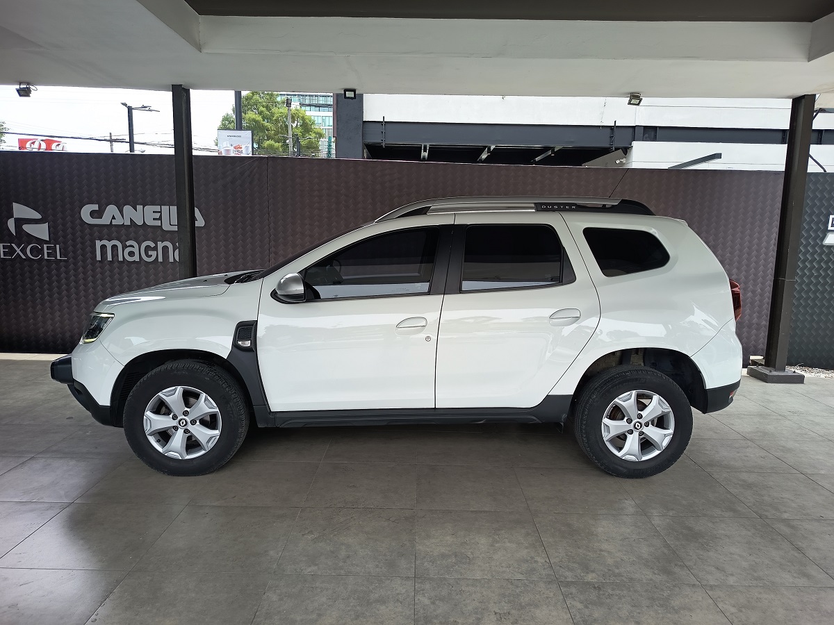 RENAULT DUSTER 2022 37,960 Kms