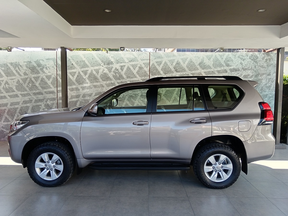 TOYOTA LAND CRUISER PRADO 2022 58,855 Kms