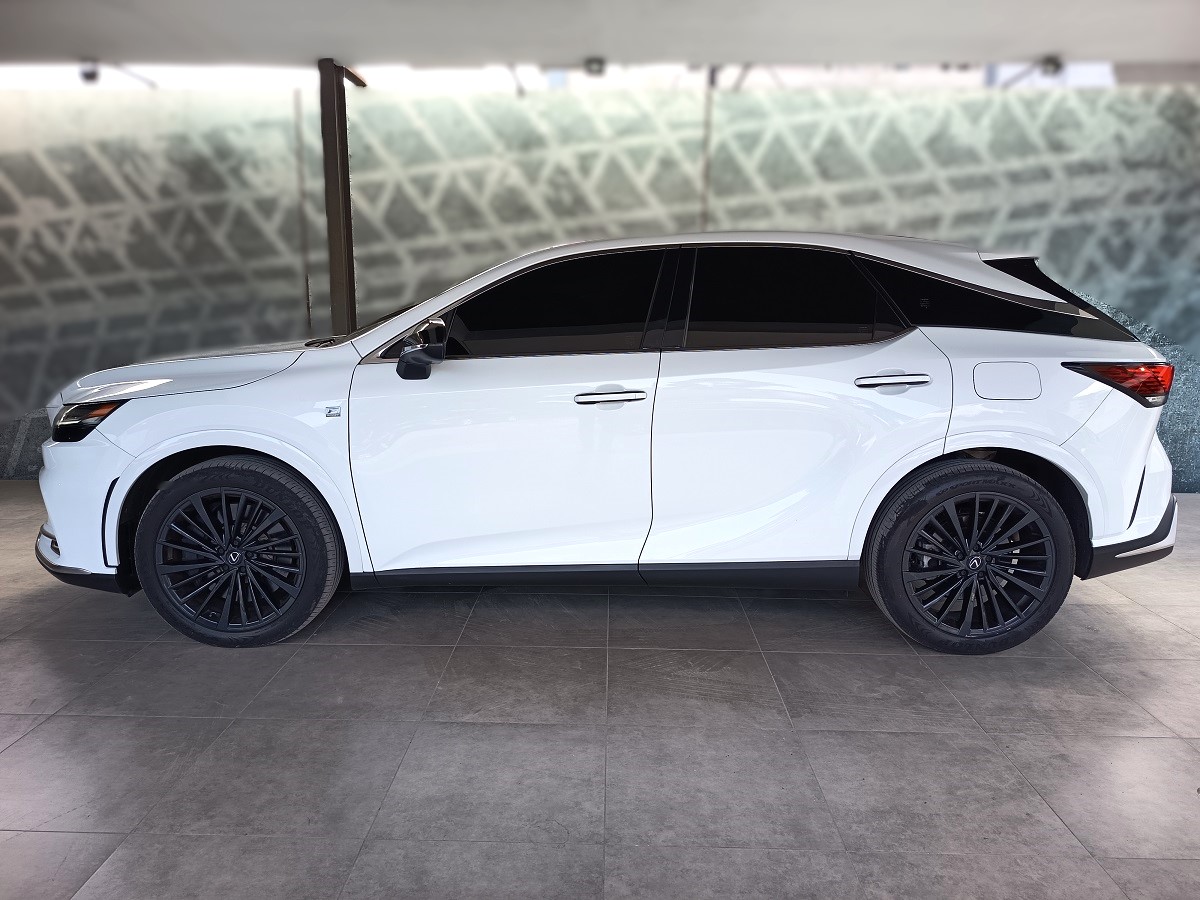 LEXUS RX350 2024 9,990 Kms