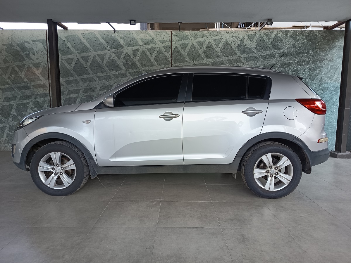 KIA SPORTAGE LX 2012 144,873 Kms