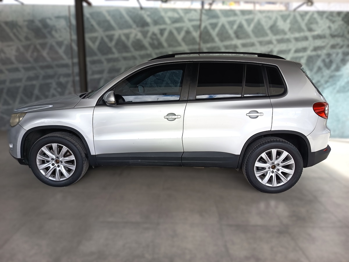 VOLKSWAGEN TIGUAN 2009 145,732 Kms