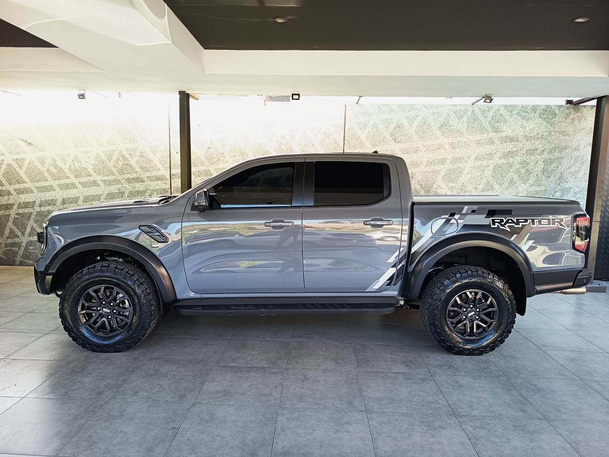 FORD RANGER RAPTOR AT 4X4 2024 21,302 Kms