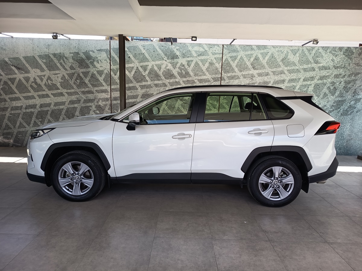 TOYOTA RAV4 2024 32,055 Kms