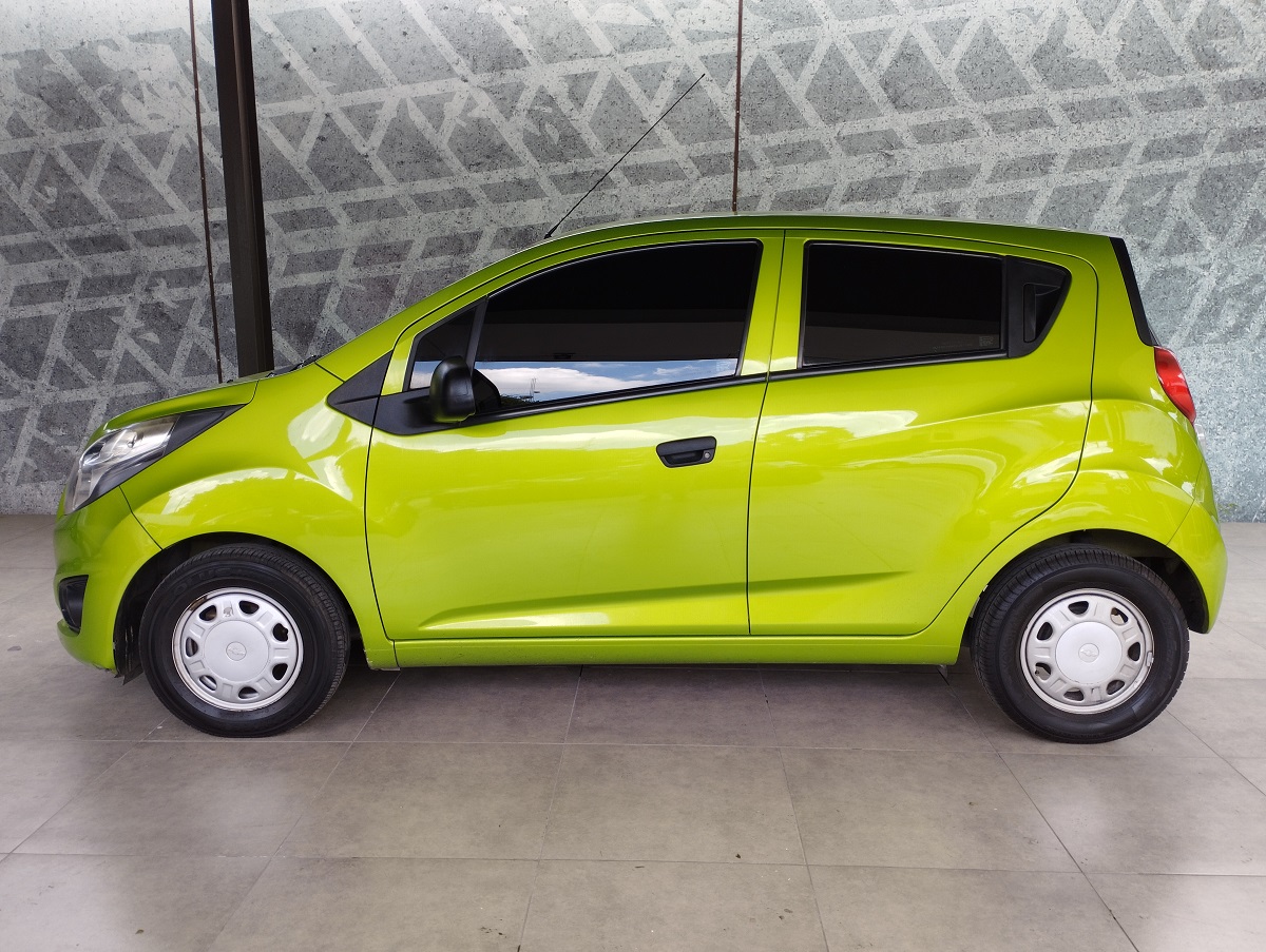 CHEVROLET SPARK 2014 76,909 Kms