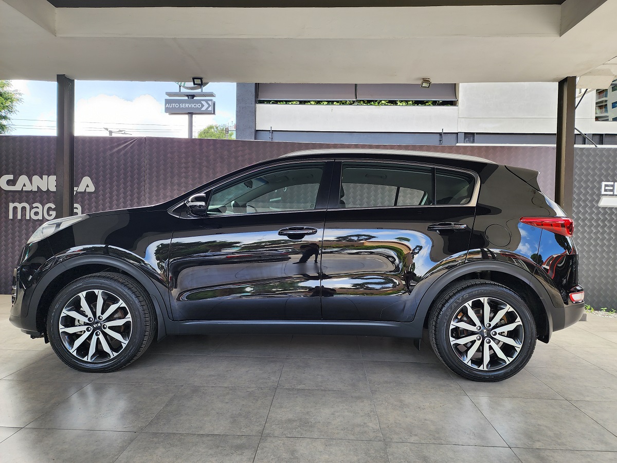 KIA SPORTAGE EX 2017 89,207 Kms