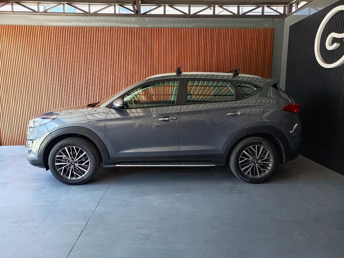 HYUNDAI TUCSON  2020 65,309 Kms