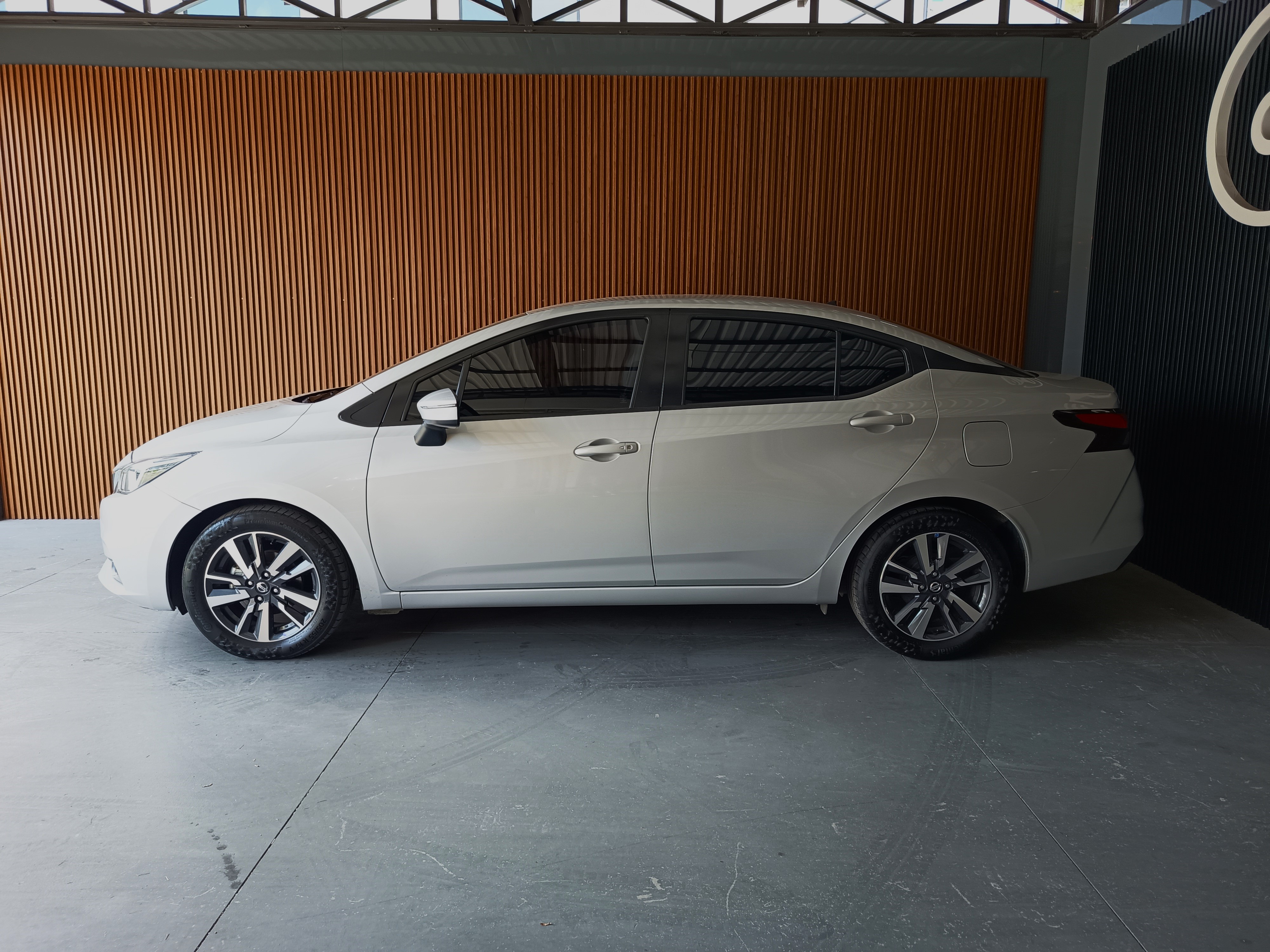 NISSAN VERSA 2022 35,394 Kms